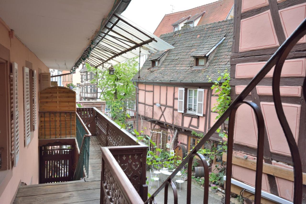 Chez Cecile Bed And Breakfast Chez Le Vigneron Colmar Exteriör bild